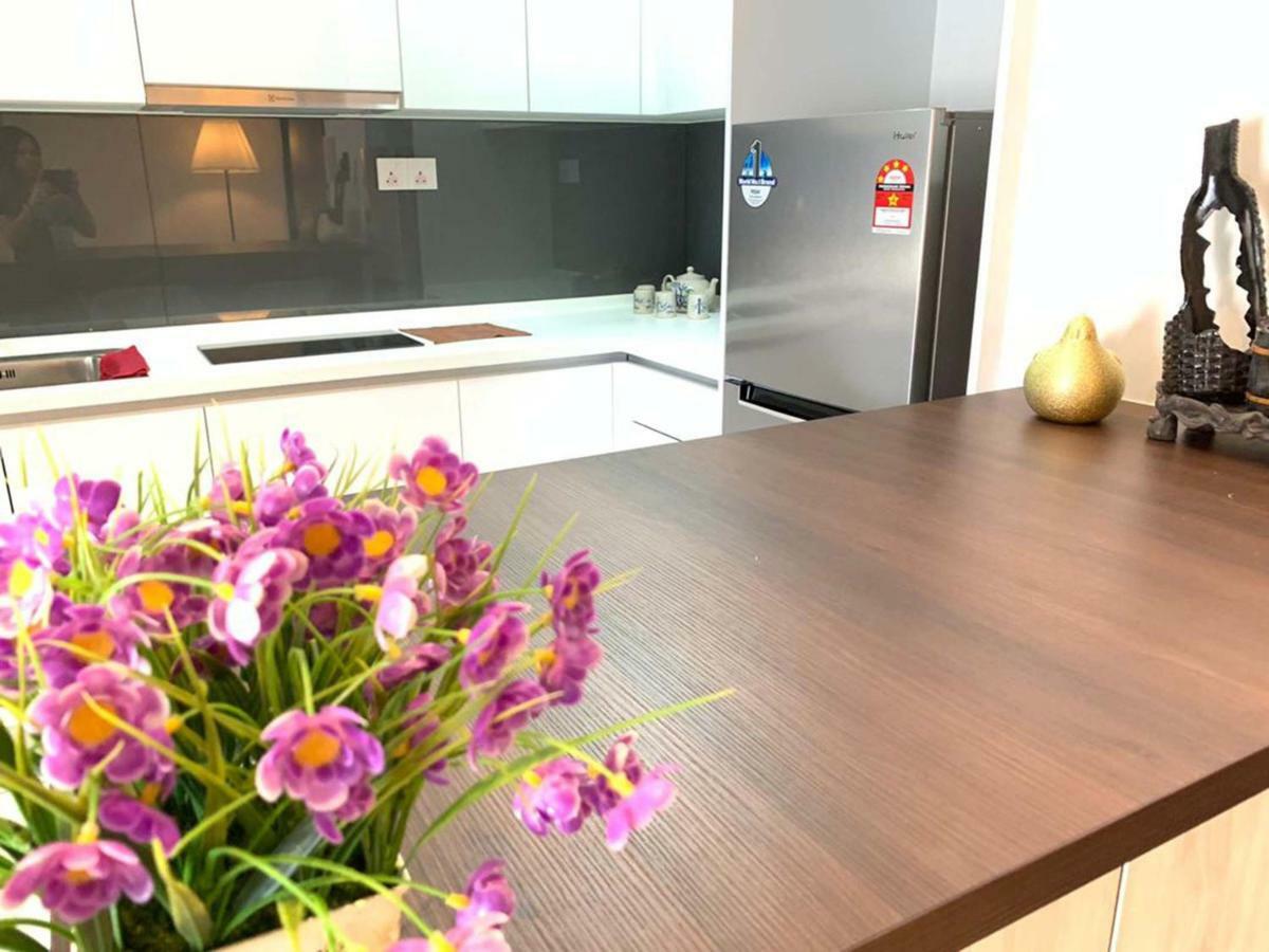 Almas Puteri Harbour Apartment นุสาจายา ภายนอก รูปภาพ