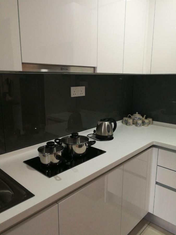 Almas Puteri Harbour Apartment นุสาจายา ภายนอก รูปภาพ